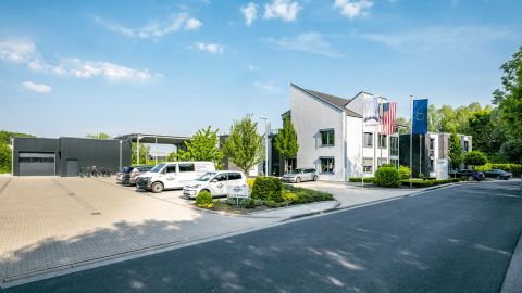 Gebäude der EuroQ Emden